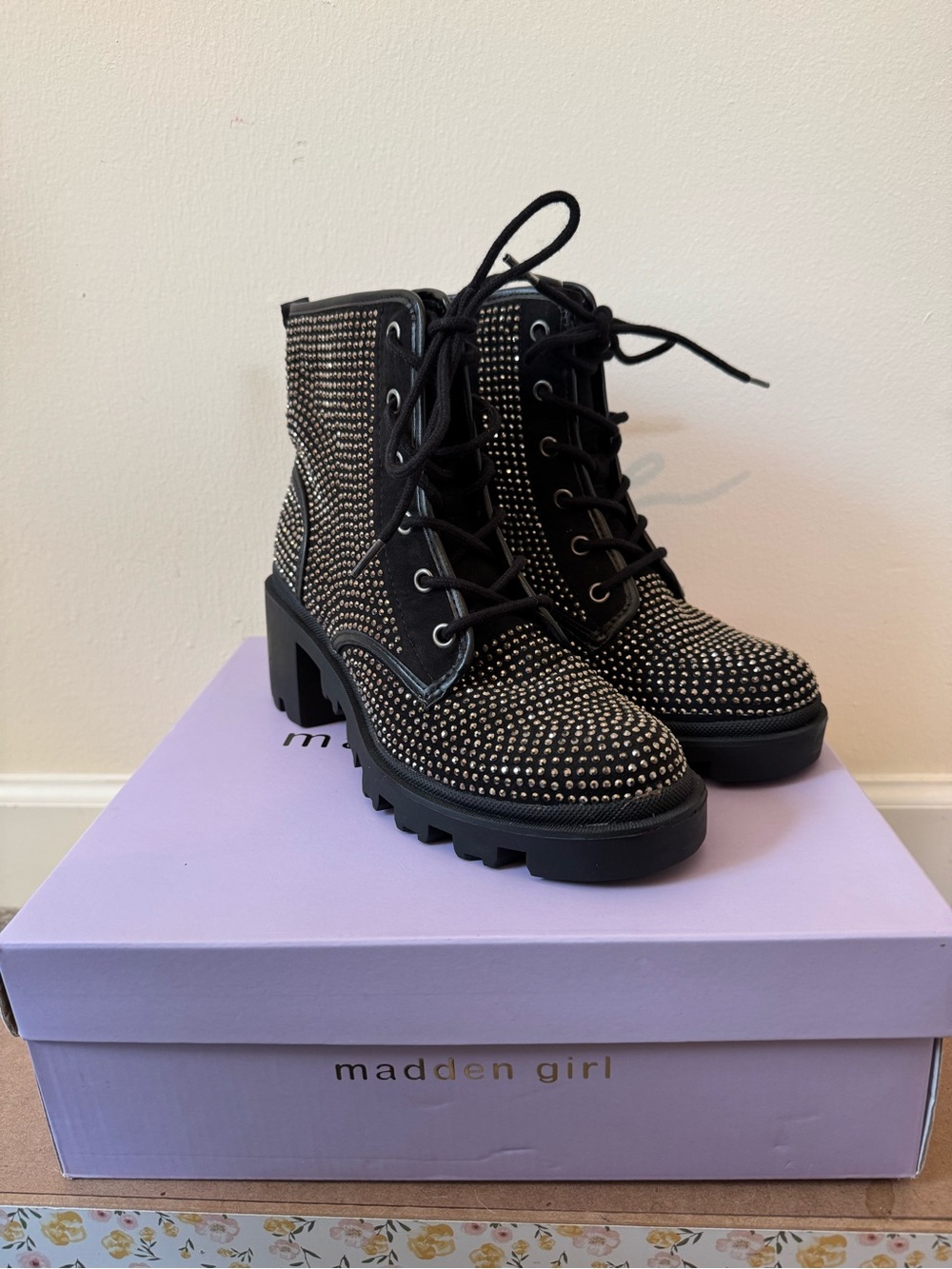 Madden Girl Black Studded Boots Dymond Women’s 7.5